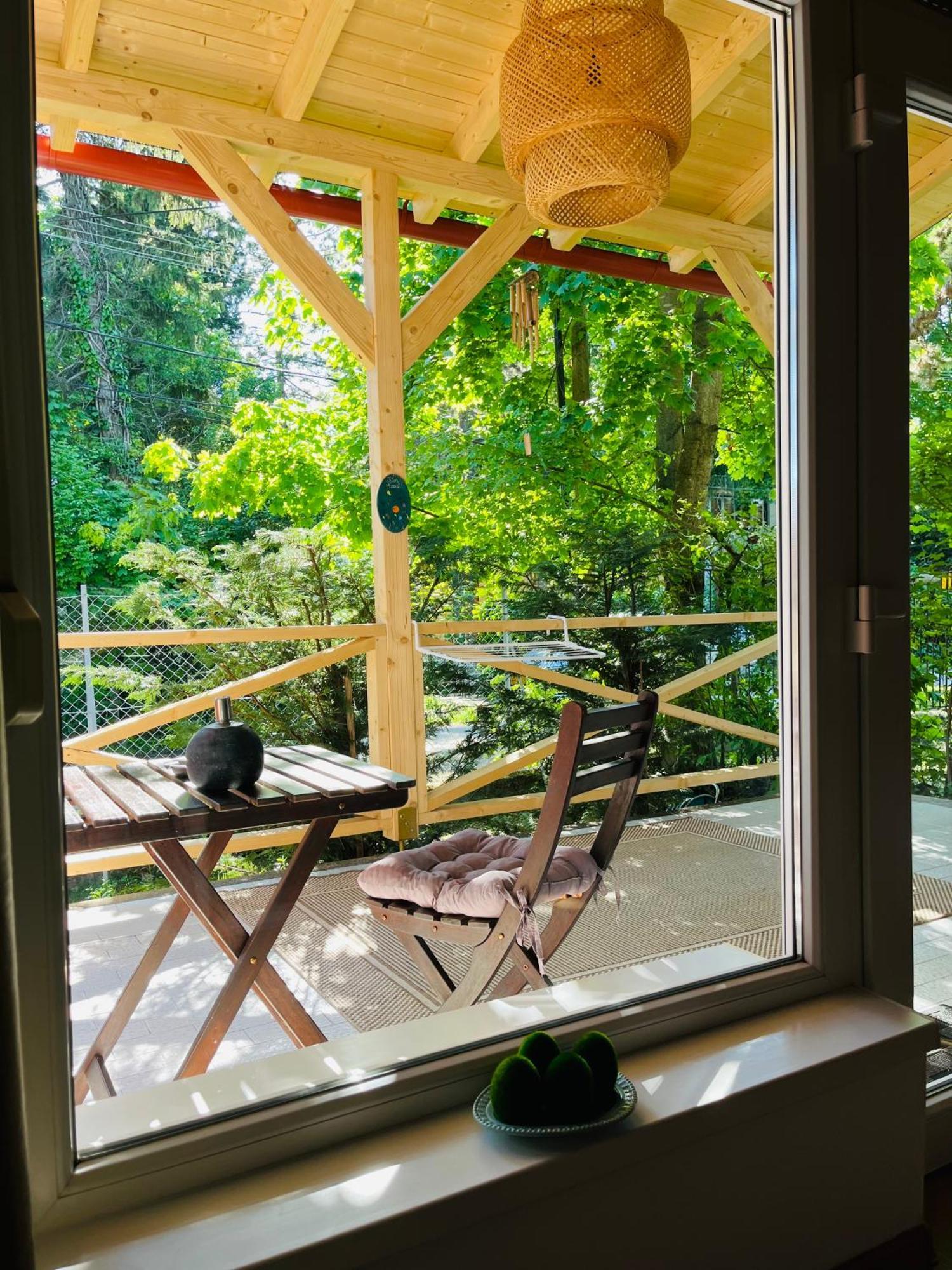 Cottage By The Lake บาลาโตนูดวารี ภายนอก รูปภาพ